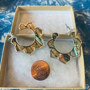 VINTAGE PIERCED EARRINGS~SILVER TONE~ABALONE SHELL ACCENTS~1.5" HOOPS